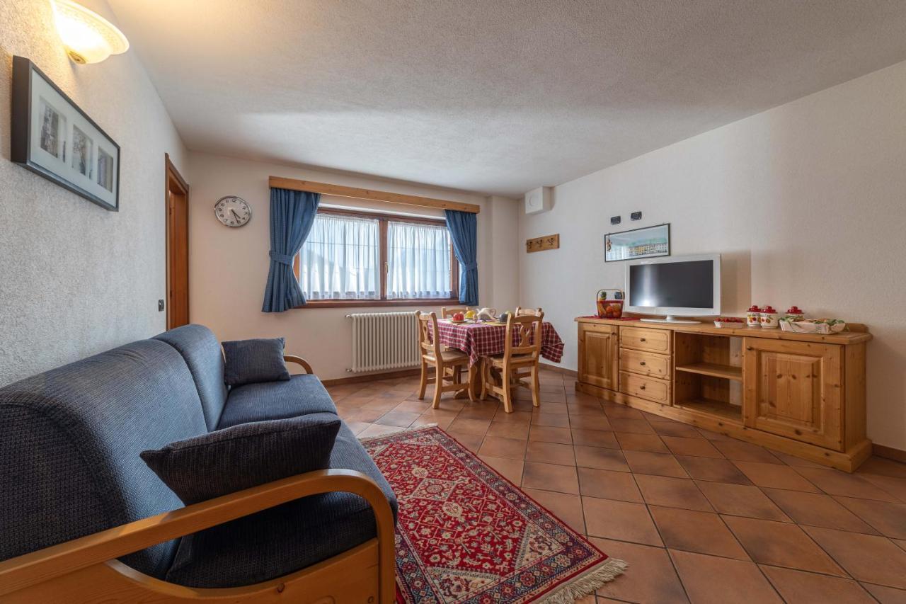 Residence Larice Bianco Campodolcino Bagian luar foto
