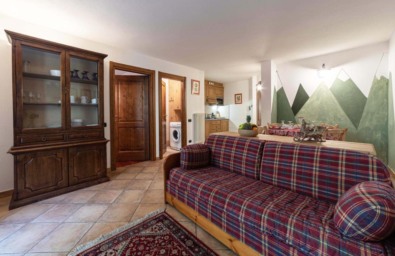 Residence Larice Bianco Campodolcino Bagian luar foto