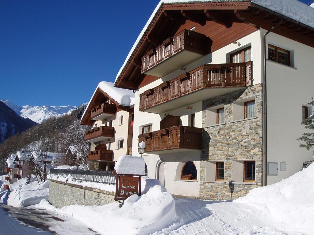 Residence Larice Bianco Campodolcino Bagian luar foto